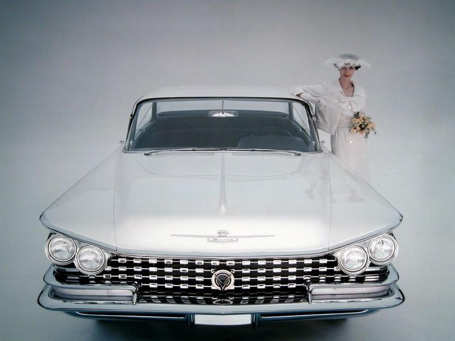  Buick Electra Hardtop Sedan 1959 года  (фото 2 из 2)